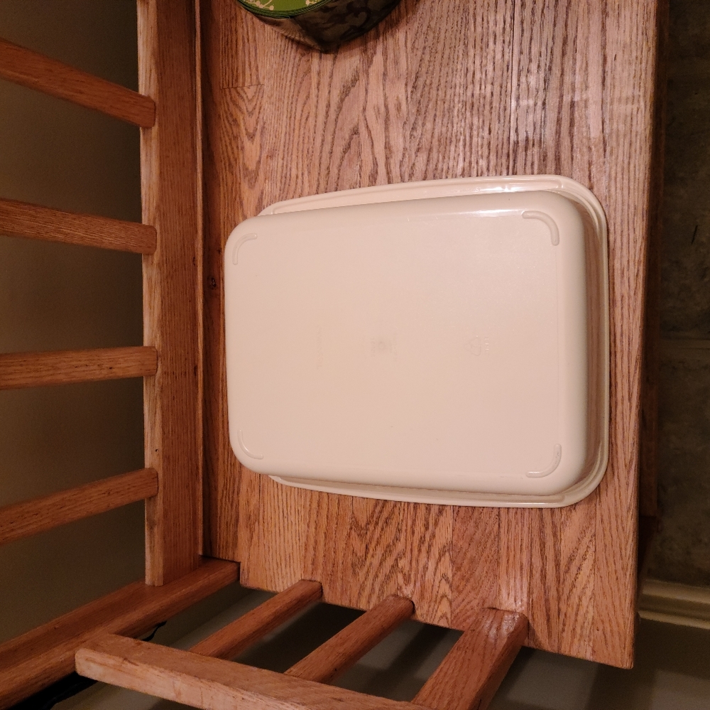 Tupperware - Picture 3 of 3